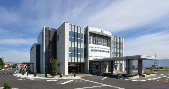 柏原クリニックと湧水